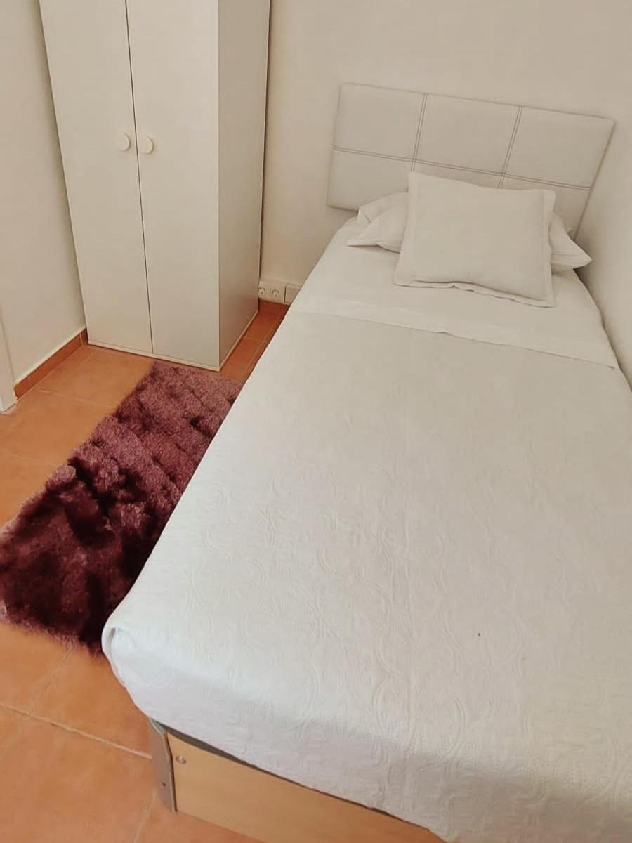 Habitacion Cerca Centro De Madrid Chambre photo